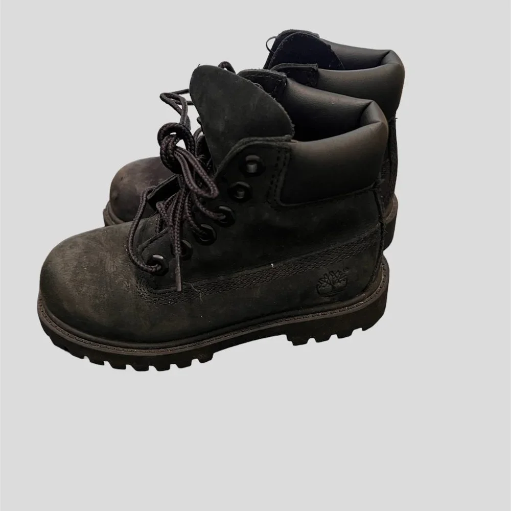 Timberland size 9 black boots